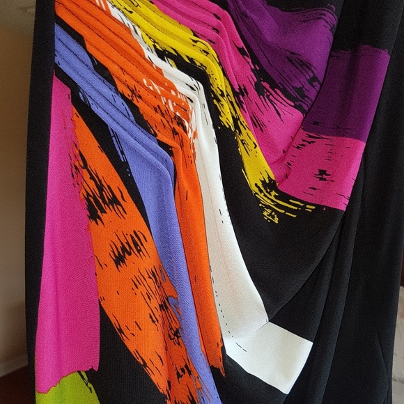 Rampage dress - Picture 3 of 3